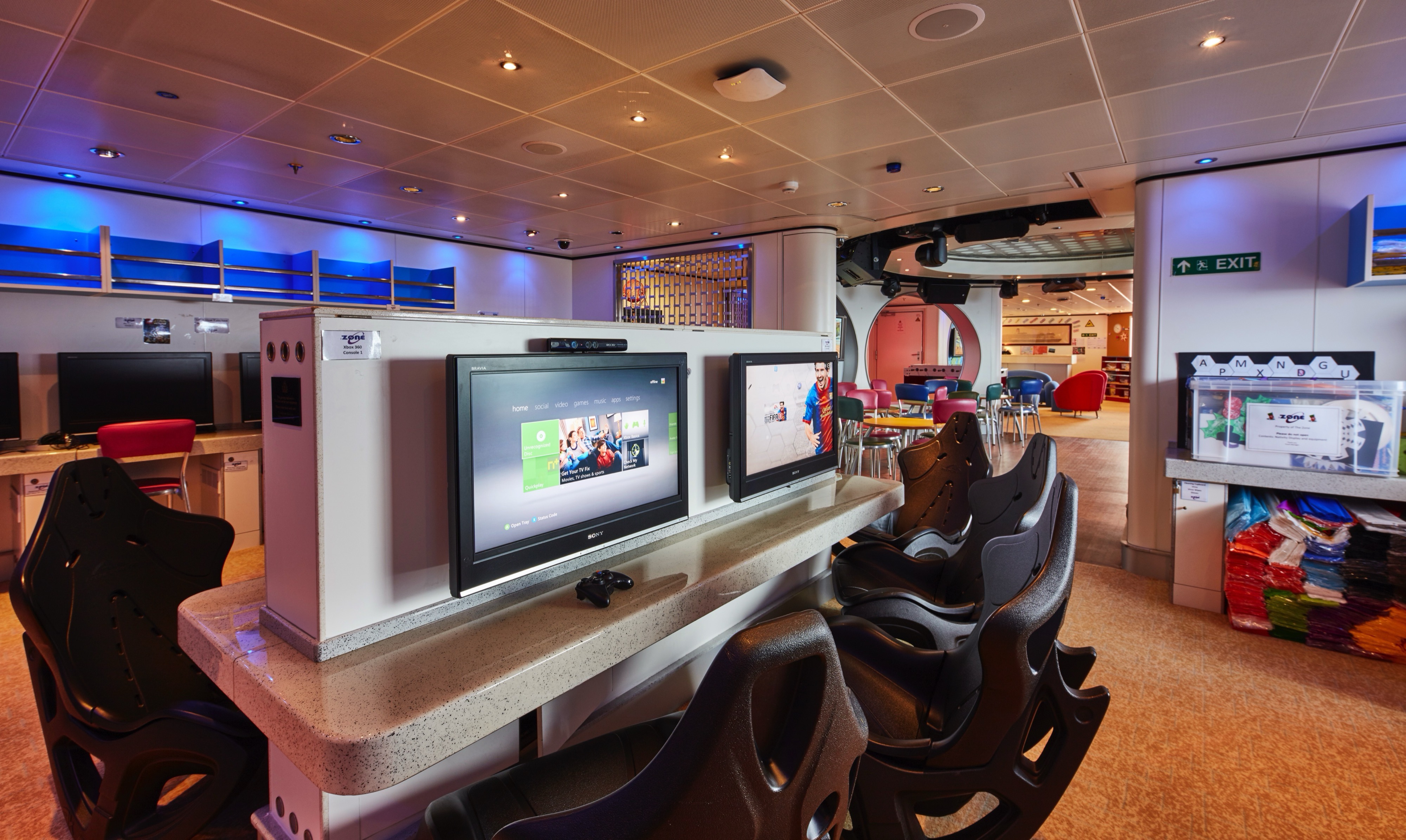 Queen Victoria - Teen Zone